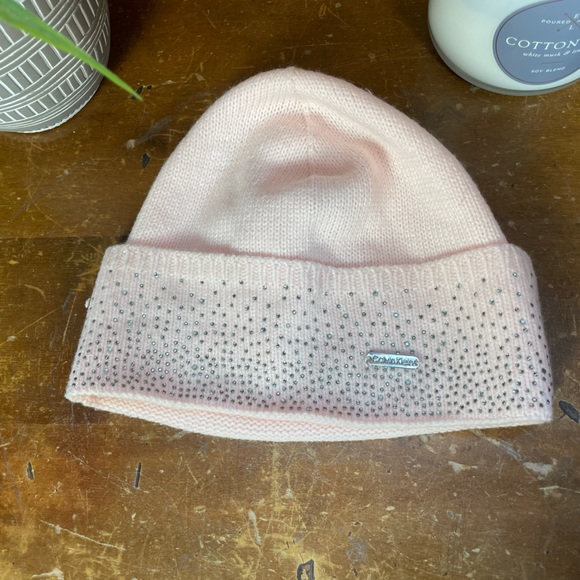 Calvin Klein Light Pink Beanie - Picture 1 of 5